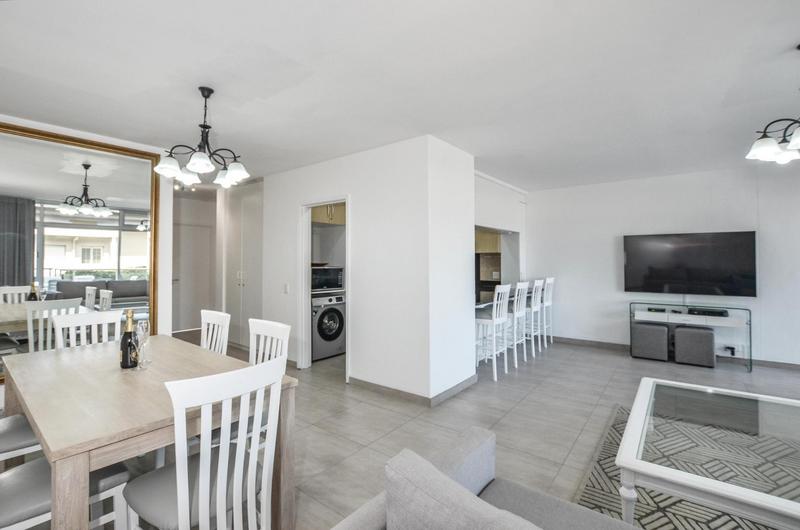 To Let 2 Bedroom Property for Rent in Dolphin Beach Western Cape